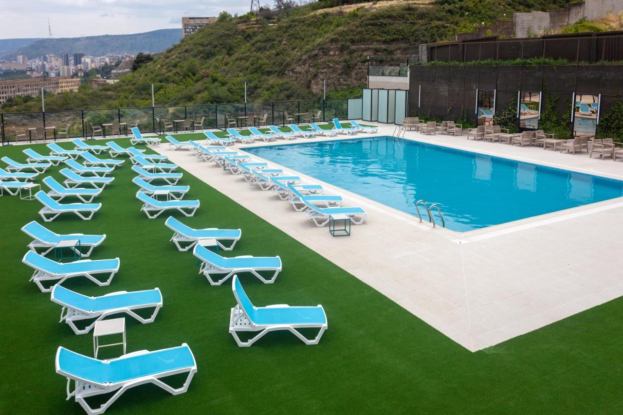 Hotel Beaumonde Garden Tbilisi Exteriör bild