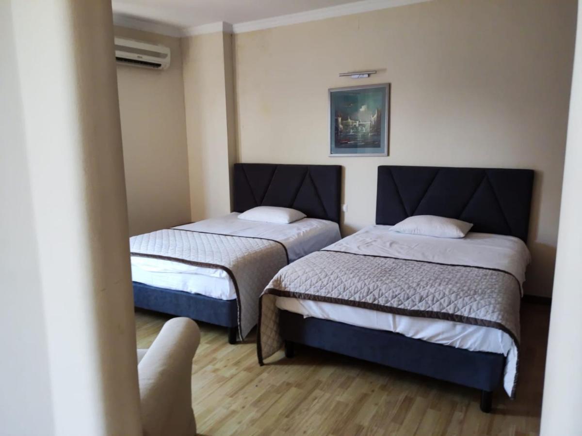 Hotel Beaumonde Garden Tbilisi Exteriör bild