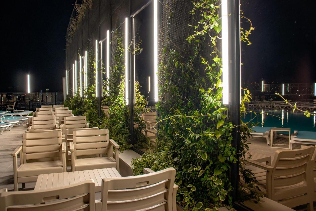 Hotel Beaumonde Garden Tbilisi Exteriör bild