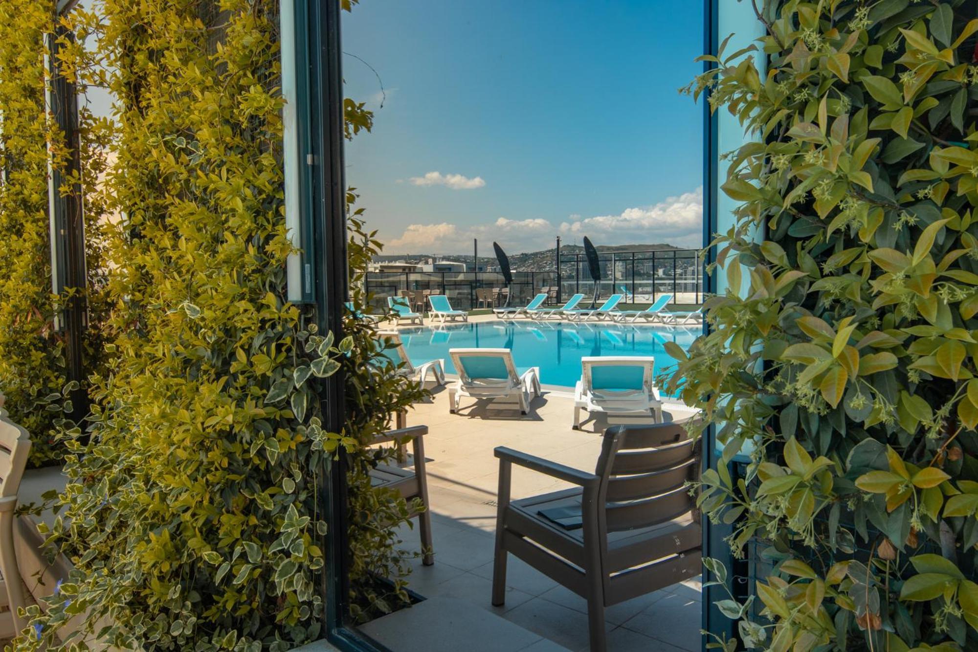 Hotel Beaumonde Garden Tbilisi Exteriör bild